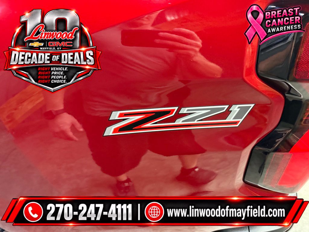 Used 2024 Chevrolet Colorado Z71 w/ Z71 Convenience Package 2 AWD/4WD image 8