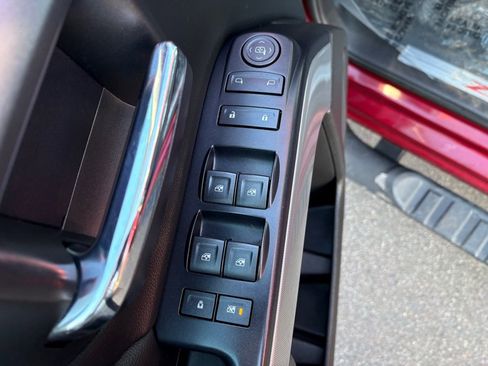 Used 2018 Chevrolet Silverado 1500 LT w/ All Star Edition AWD/4WD image 20