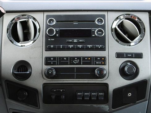 Used 2011 Ford F550 2WD Crew Cab Super Duty w/ Payload Upgrade Pkg image 25