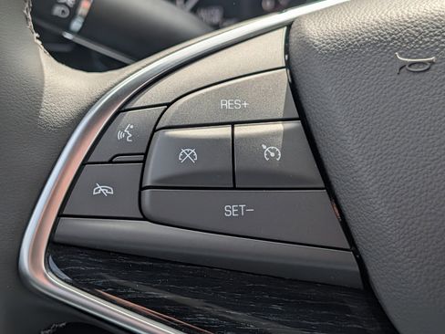 New 2026 Cadillac XT5 Premium Luxury w/ LPO, Floor Liner Package image 24