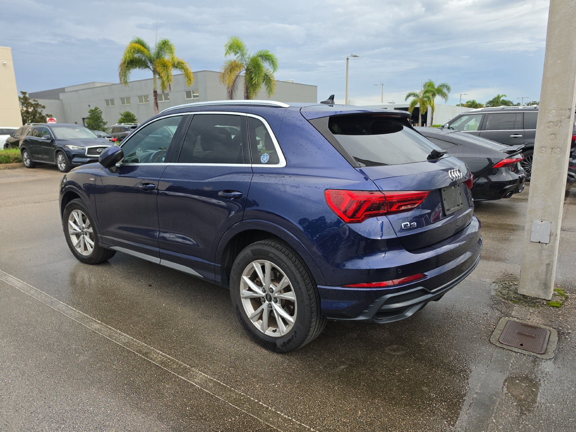 Used 2021 Audi Q3 2.0T Premium w/ Convenience Package AWD/4WD image 5