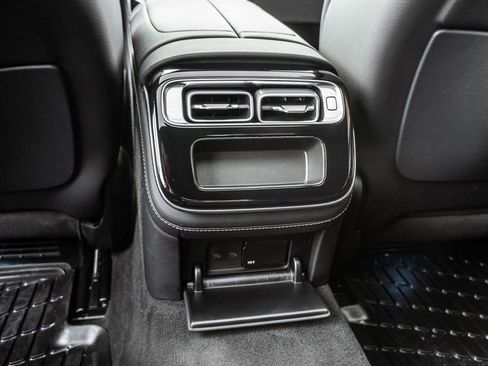 Used 2022 Mercedes-Benz S 500 4MATIC image 40