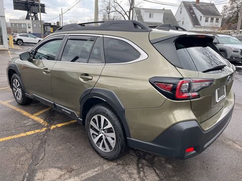 Certified 2024 Subaru Outback Premium image 8