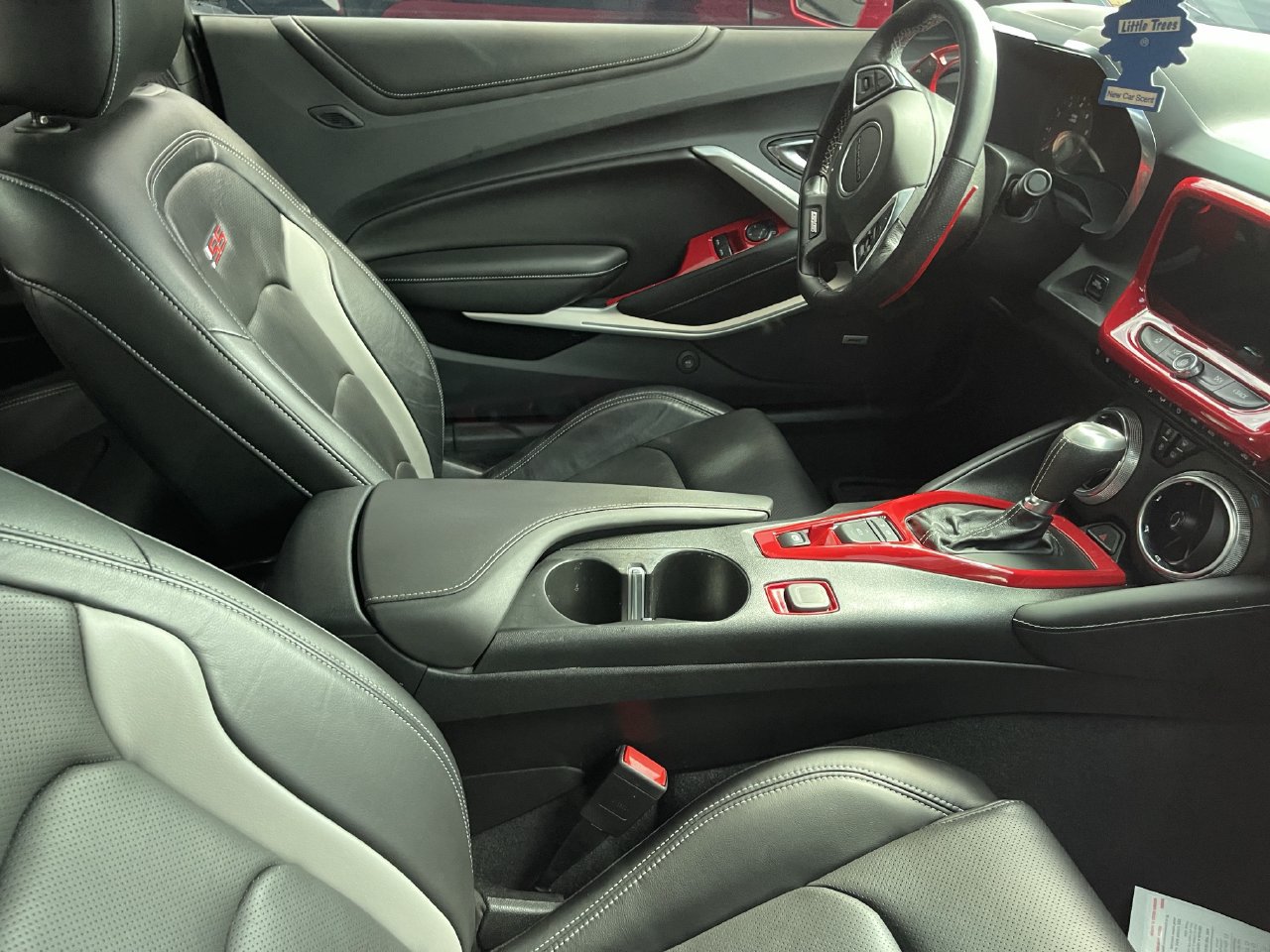 Used 2023 Chevrolet Camaro SS RWD image 9