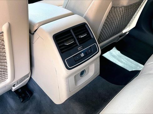 Used 2018 Audi A4 2.0T Ultra Premium Plus w/ Premium Plus Package FWD image 24