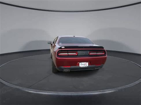 Used 2022 Dodge Challenger SXT w/ Blacktop Package image 7