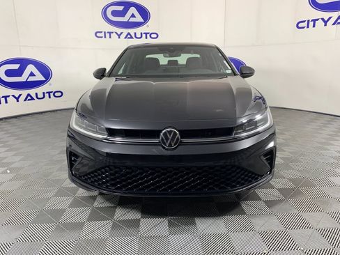 Used 2025 Volkswagen Jetta Sport FWD image 9