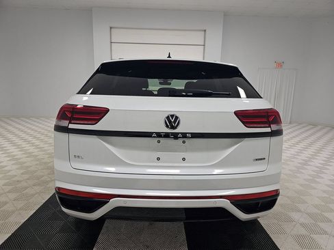 Used 2023 Volkswagen Atlas Cross Sport SEL R-Line AWD/4WD image 3