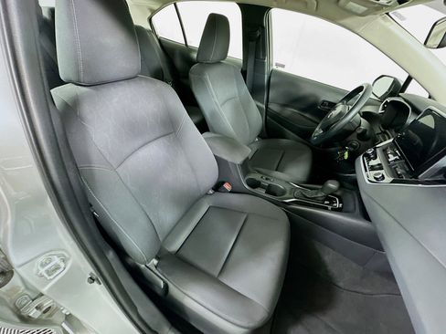Used 2024 Toyota Corolla LE FWD image 30