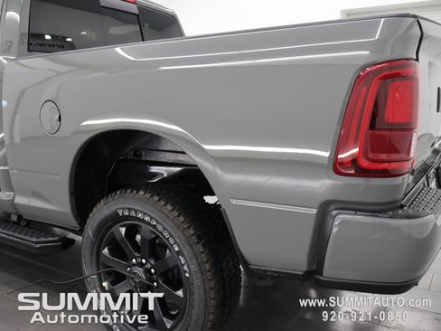 New 2026 RAM 2500 Big Horn AWD/4WD image 32