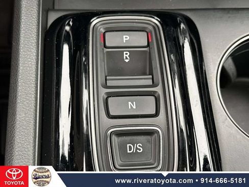 Used 2024 Honda Pilot TrailSport image 34