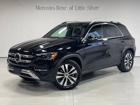 Used 2025 Mercedes-Benz GLE 350 4MATIC image 1