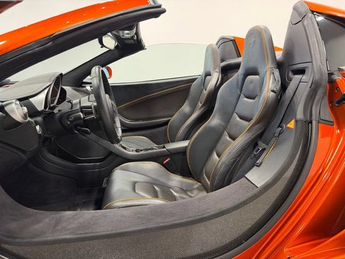 Used 2013 McLaren MP4-12C Spider RWD image 12