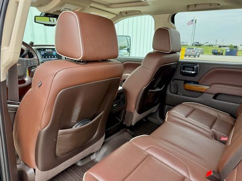Used 2015 Chevrolet Silverado 2500 High Country w/ Duramax Plus Package AWD/4WD image 13