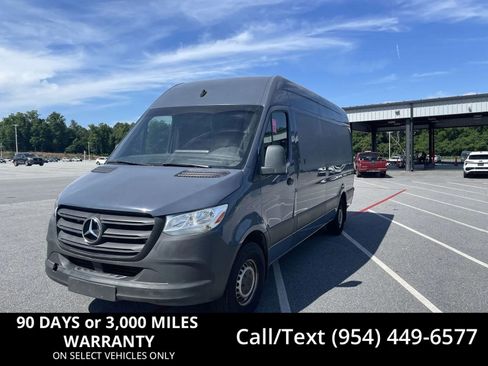 Used 2019 Mercedes-Benz Sprinter 2500 170 Extended Cargo image 1