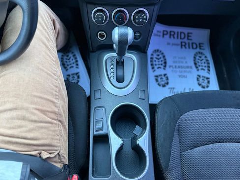 Used 2012 Nissan Rogue SV image 34