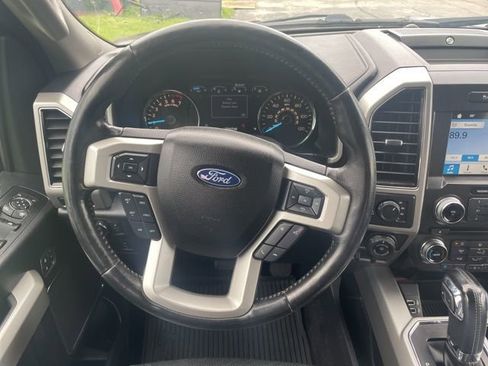 Used 2018 Ford F150 Lariat w/ Equipment Group 502A Luxury AWD/4WD image 21
