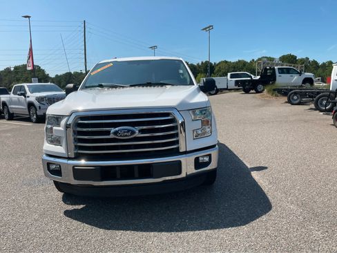 Used 2015 Ford F150 XLT w/ Equipment Group 302A Luxury RWD image 2