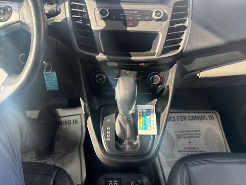 Used 2019 Ford Transit Connect XL image 15