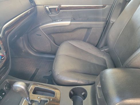 Used 2011 Hyundai Santa Fe Limited AWD/4WD image 13
