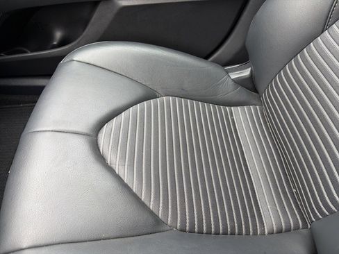 Used 2024 Toyota Camry SE image 23