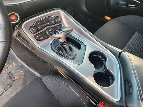 Used 2022 Dodge Challenger SRT Hellcat image 26