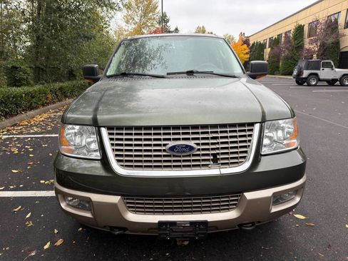 Used 2004 Ford Expedition Eddie Bauer image 2