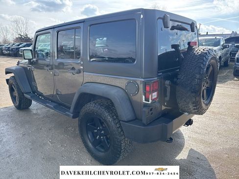 Used 2017 Jeep Wrangler Unlimited Sport image 3