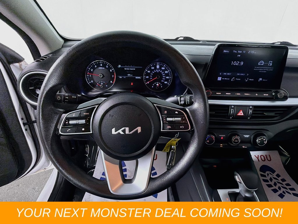 Used 2022 Kia Forte LXS FWD image 11