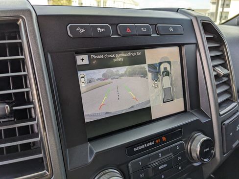 Used 2018 Ford F150 Raptor w/ Equipment Group 802A Luxury image 33