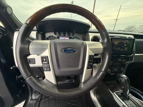 Used 2014 Ford F150 Platinum image 17