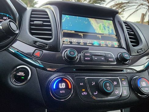 Used 2014 Chevrolet Impala LTZ image 31