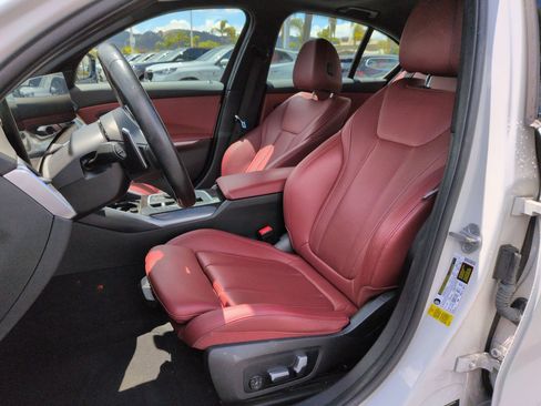 Used 2023 BMW 330i Sedan w/ M Sport Package RWD image 16