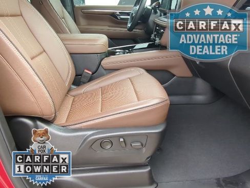 Certified 2025 Chevrolet Tahoe High Country w/ Sun And Tow Package image 28