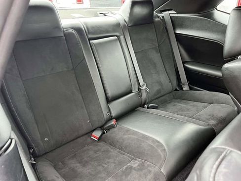 Used 2021 Dodge Challenger R/T w/ Plus Package image 20