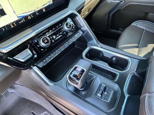 Used 2024 GMC Sierra 1500 Denali AWD/4WD image 27