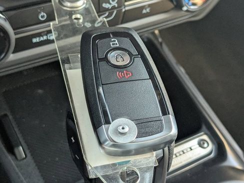 New 2025 Ford Bronco 4-Door image 23