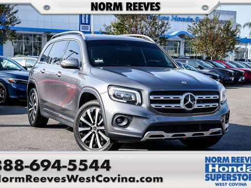 Used 2021 Mercedes-Benz GLB 250 image 1