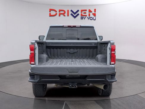 Used 2025 Chevrolet Silverado 2500 LT w/ Trail Boss Package image 5