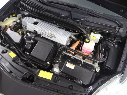 Used 2013 Toyota Prius Three FWD image 15