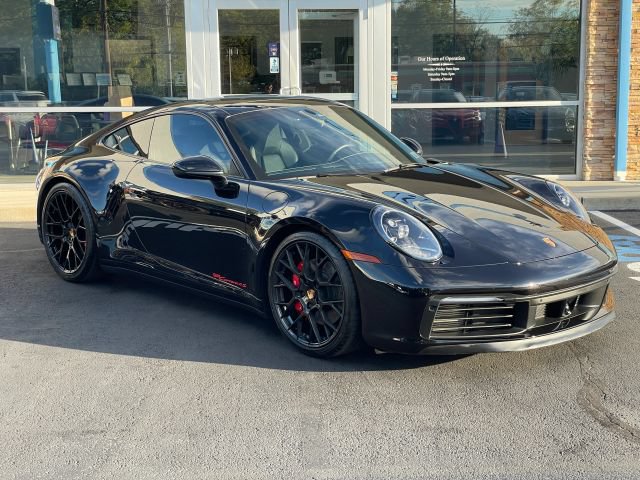 Used 2020 Porsche 911 Carrera 4S w/ Sport Package AWD/4WD image 1