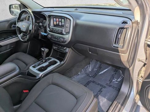 Used 2018 Chevrolet Colorado LT w/ LT Convenience Package AWD/4WD image 19