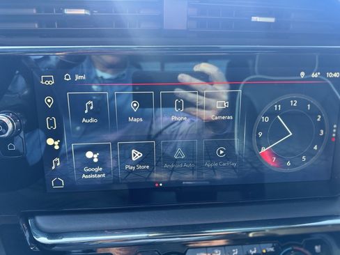 Used 2024 GMC Sierra 2500 AT4X image 13