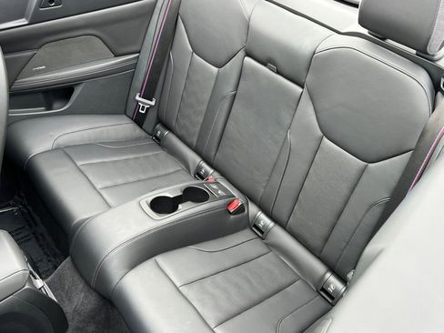 Used 2022 BMW M4 xDrive Competition w/ Executive Package image 18