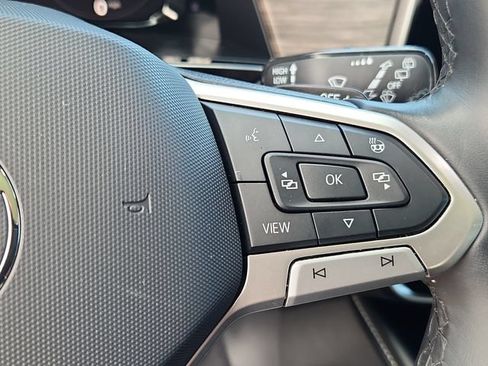 Used 2024 Volkswagen Atlas SEL Premium R-Line AWD/4WD image 19