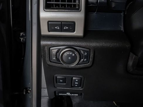 Used 2021 Ford F350 Lariat w/ Lariat Ultimate Package AWD/4WD image 26