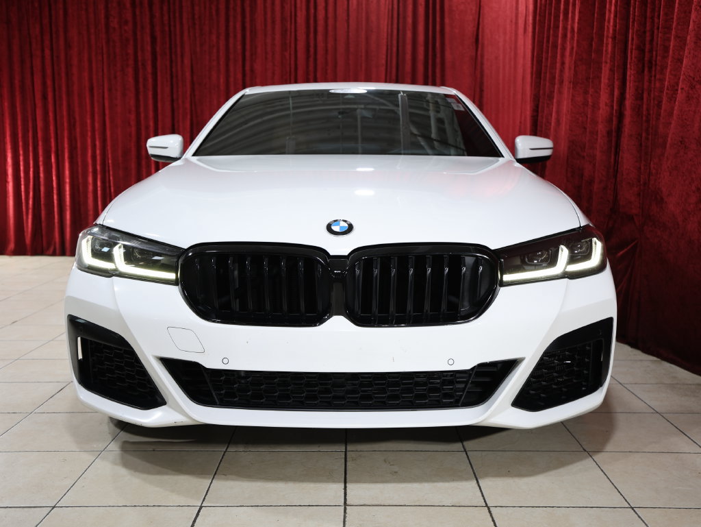 Used 2022 BMW 540i w/ M Sport Package RWD image 9