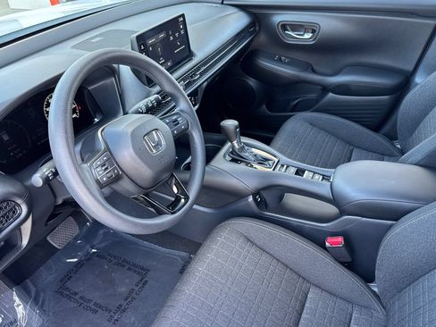 Used 2026 Honda HR-V LX image 10
