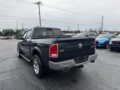 Used 2015 RAM 1500 Laramie w/ Convenience Group image 4