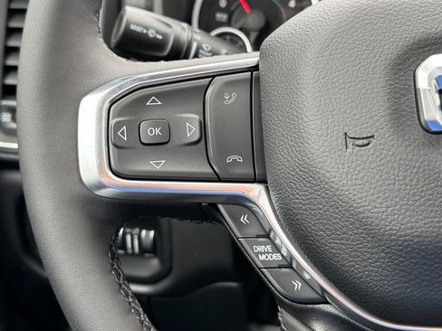 New 2026 RAM 1500 Laramie AWD/4WD image 14
